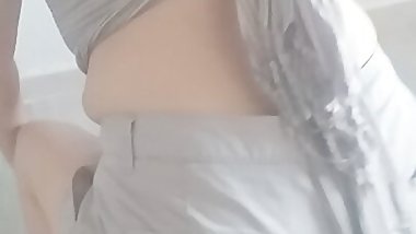 I desire the widow for sex