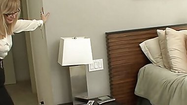 I fucked my stepmom, she is such a bitch and has such a hot pussy and mouth, I came in her big tits