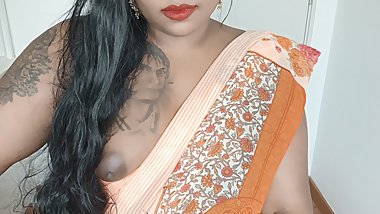YEN AUNTY CORRECT PANNE MUDILE