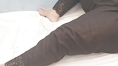 Iranian sexy muslim woman masturbates - Iran Hot Muslim Girl