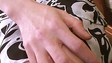 Coguar Chamiya loves to be filled by cum