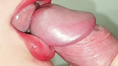 CLOSE-UP blowjob red big Lips cum in mouth
