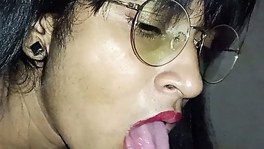 Big tits hot indian bhabhi gives the best blewjob
