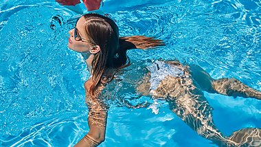 Swimming Pool &ndash; Best Milf Ever Angelica Naked