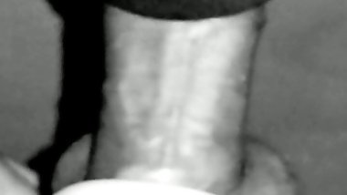 Masked Wife Deepthroating